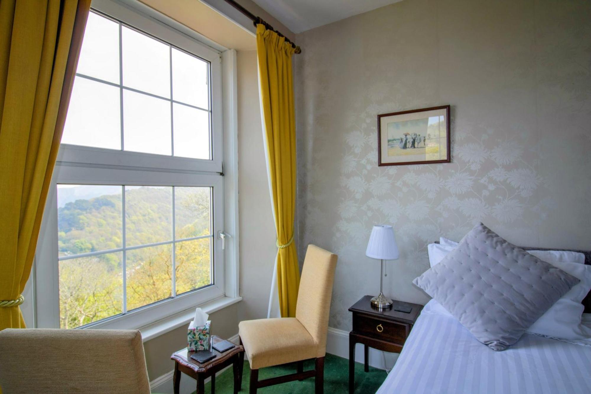 Sinai House Hotel Lynton Exterior photo
