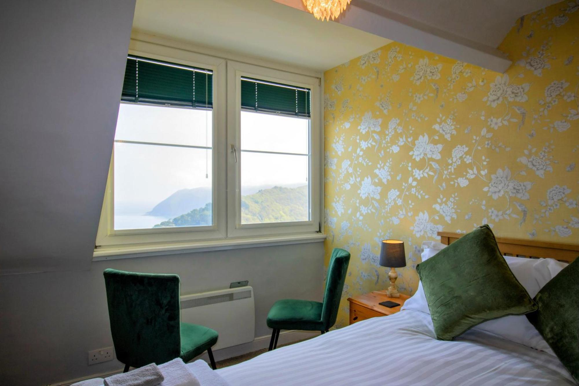 Sinai House Hotel Lynton Exterior photo
